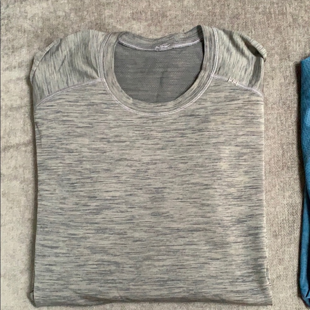 Lululemon Metal Vent Tech Long Sleeve